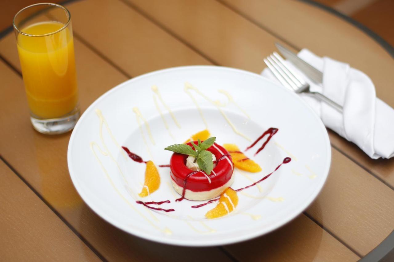 Anaklia Resort By Pratap'S Signature Ngoại thất bức ảnh