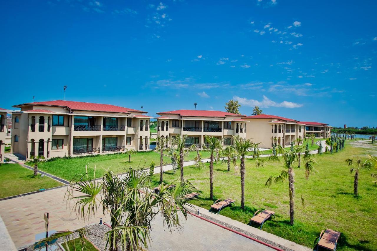 Anaklia Resort By Pratap'S Signature Ngoại thất bức ảnh