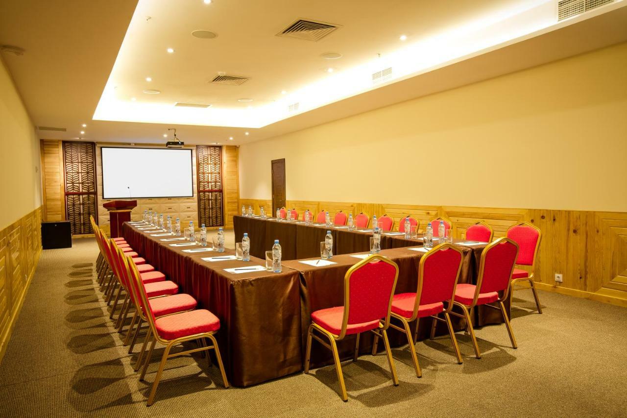 Anaklia Resort By Pratap'S Signature Ngoại thất bức ảnh