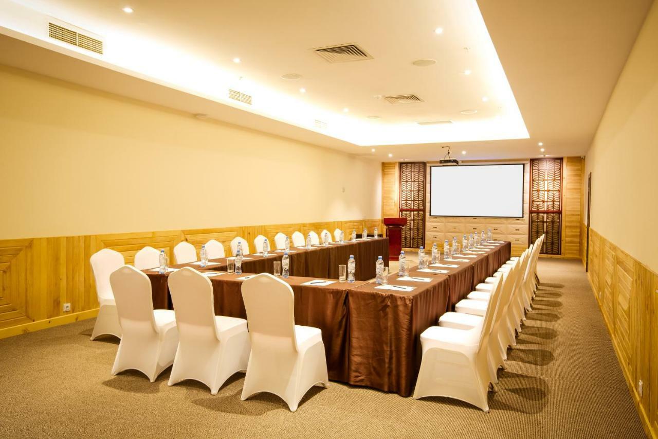 Anaklia Resort By Pratap'S Signature Ngoại thất bức ảnh