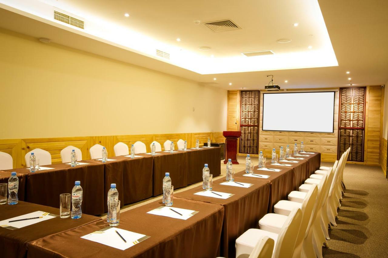 Anaklia Resort By Pratap'S Signature Ngoại thất bức ảnh