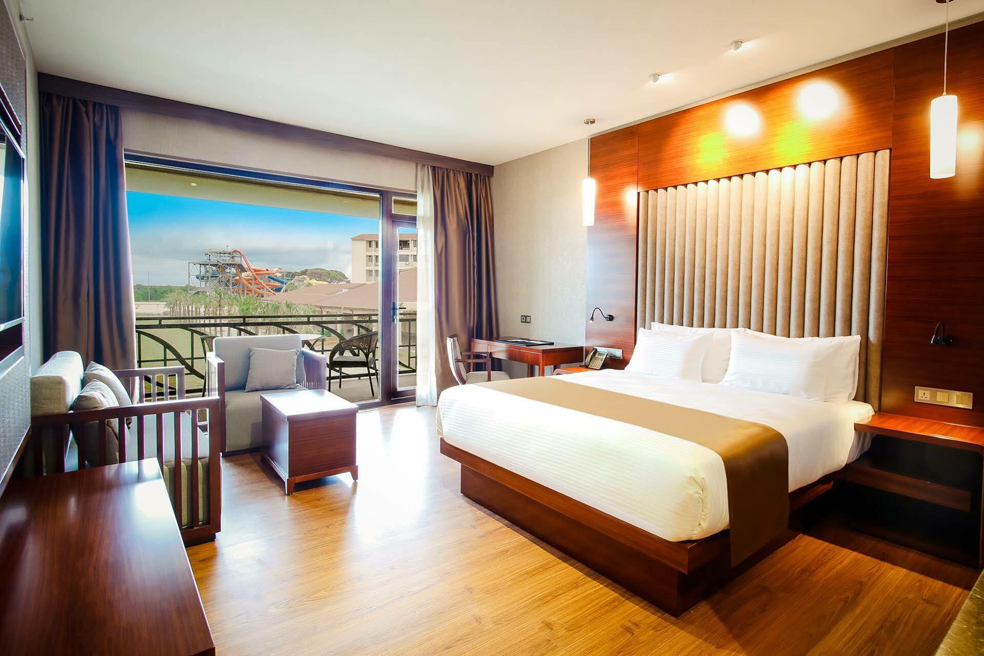 Anaklia Resort By Pratap'S Signature Ngoại thất bức ảnh