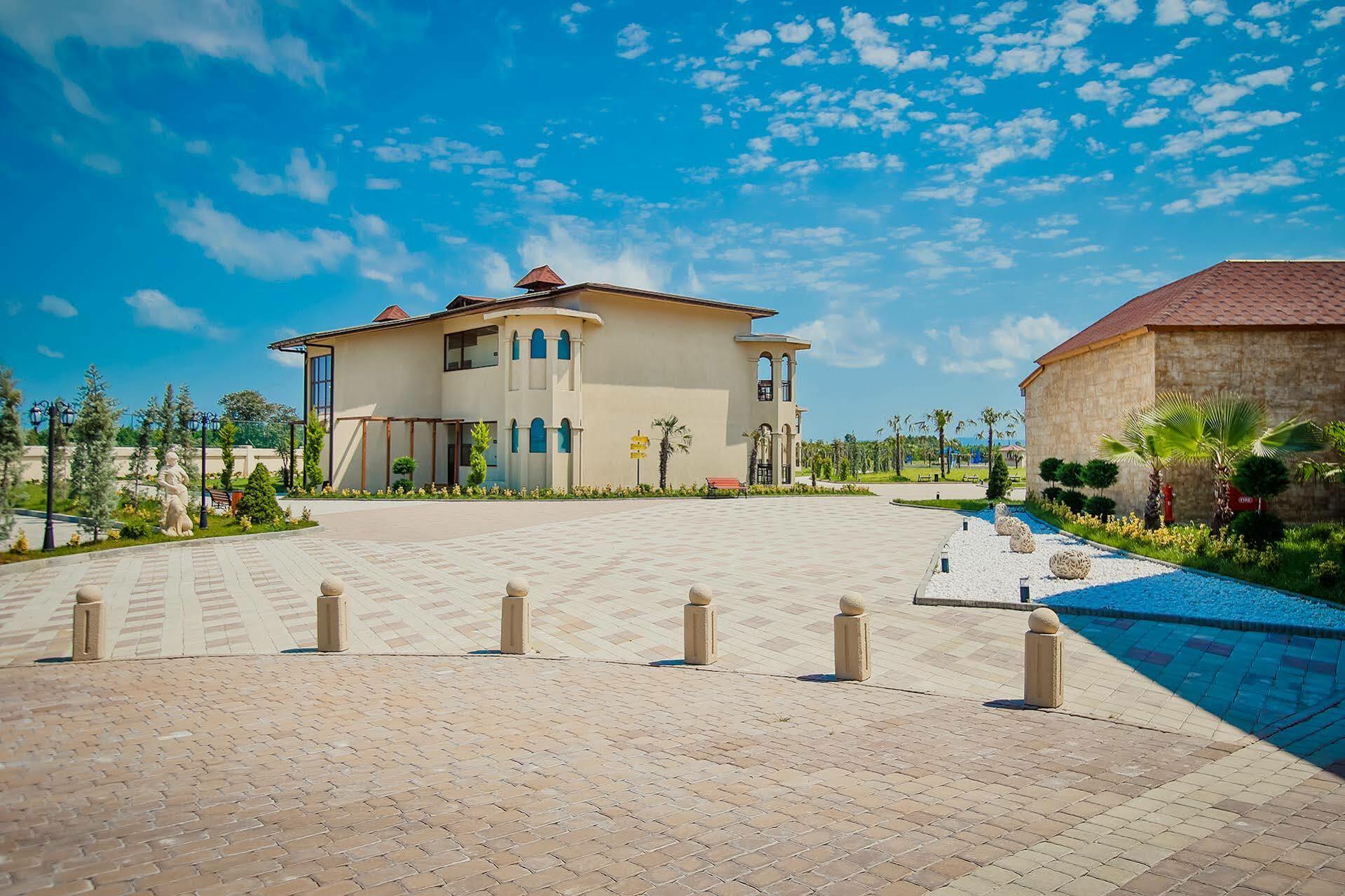 Anaklia Resort By Pratap'S Signature Ngoại thất bức ảnh
